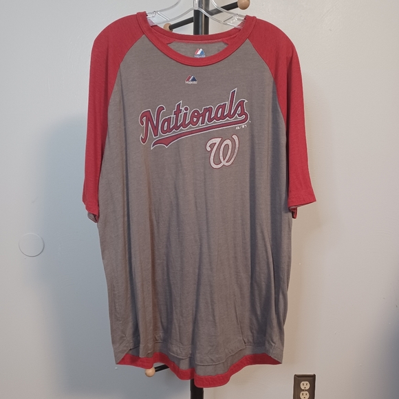 Washington Nationals Red Gray Baseball Tee Size 2XL - Picture 2 of 2